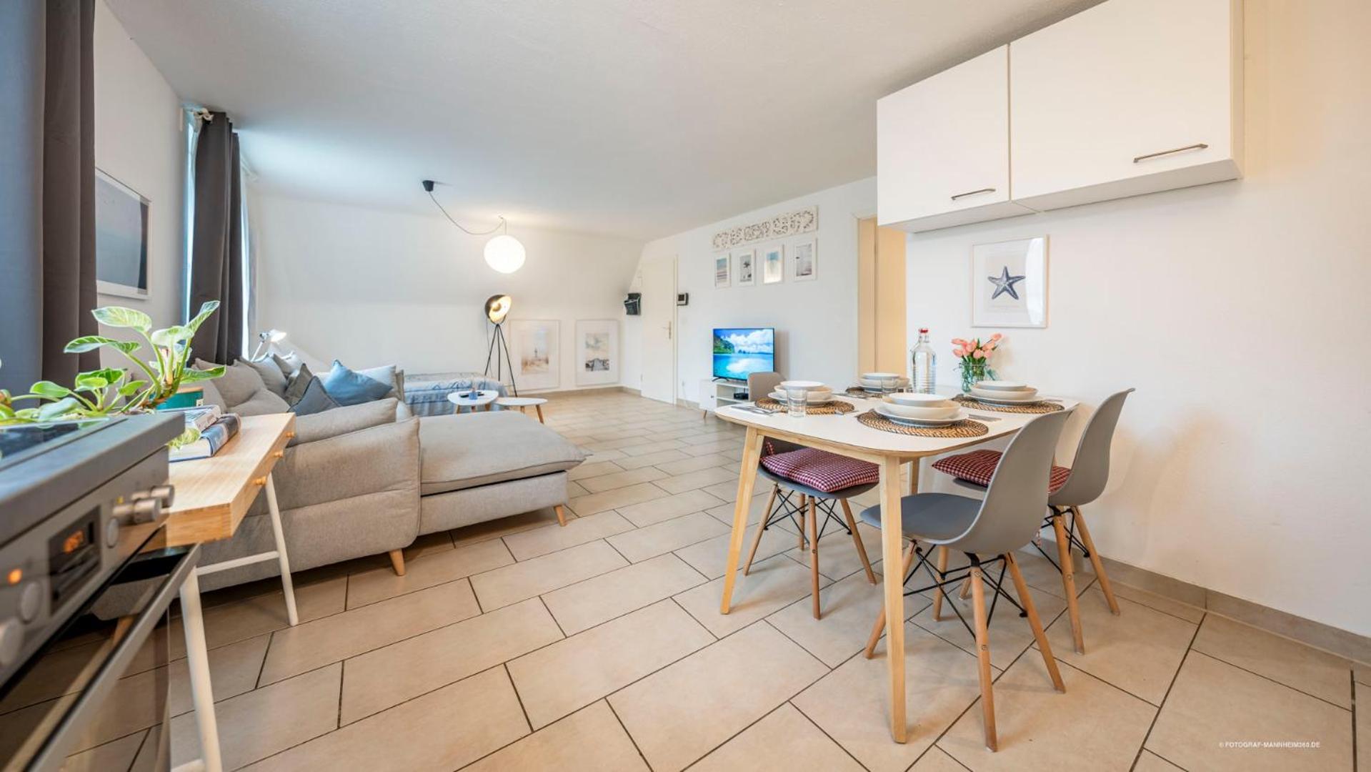 MeerDesign 75qm helle 3 Zi. direkt in der Altstadt Ladenburg Buitenkant foto